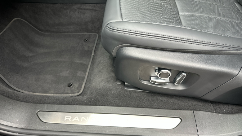 Land Rover Range Rover Evoque 2.0 D200 Dynamic HSE 5dr Auto Diesel Hatchback